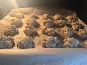 Vegan buffalo wings in the oven